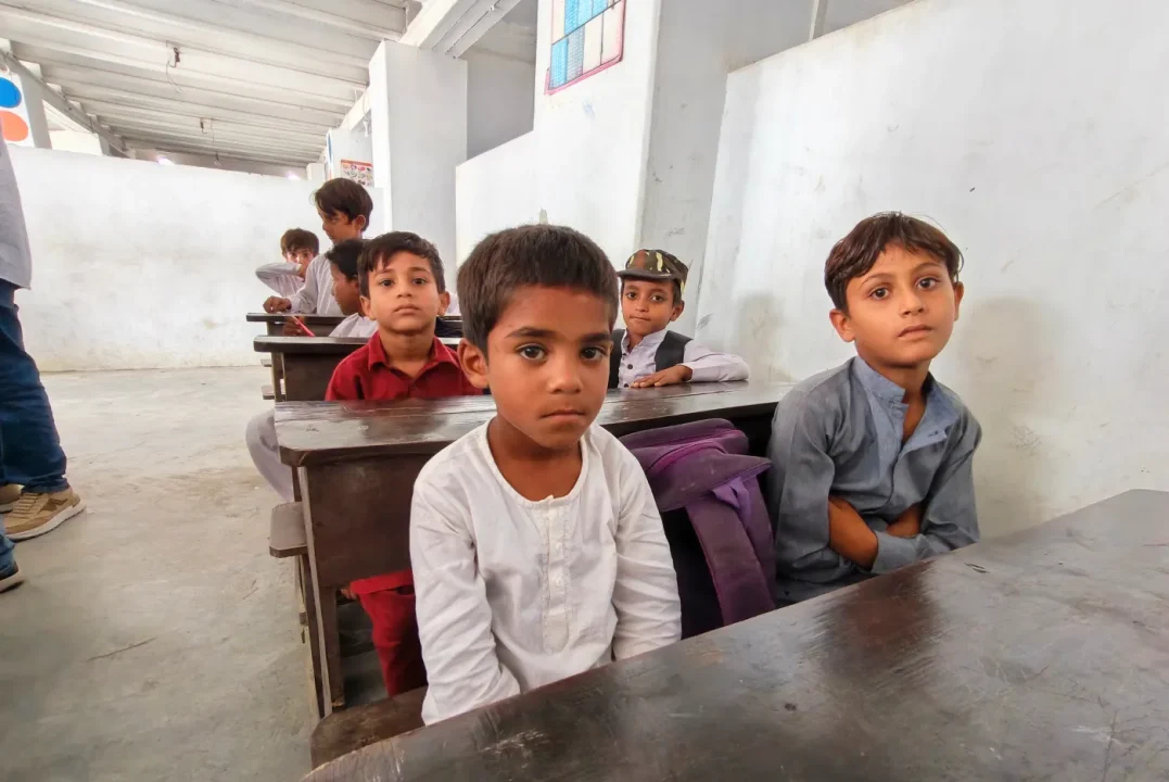 support a child in pakistan - help them learn and grow with Guardians Hands